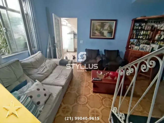 Casa de Vila Triplex com 3 Quartos e 2 Vagas no Méier! M71W