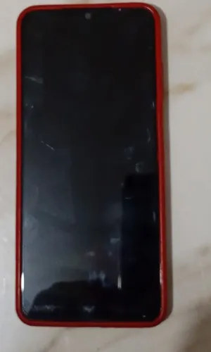 Vende-se celular Motorola E22 em bom estado.