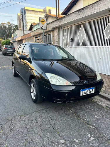 Ford Focus 1.6 S/se/se Plus Flex 8v/16v 5P 2004