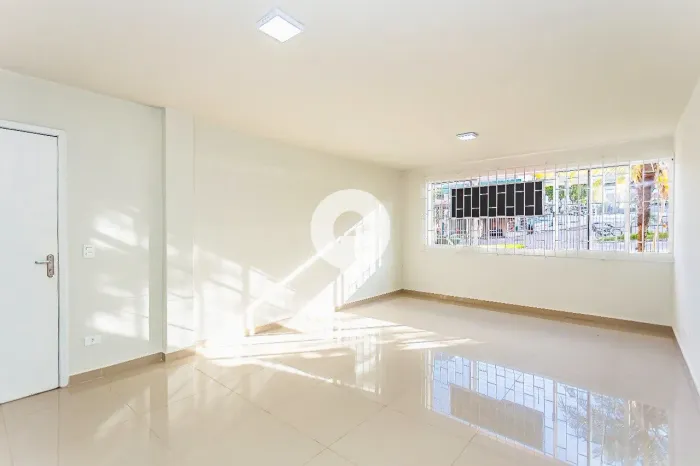 APARTAMENTO AMPLO 3 QUARTOS COM SUÍTE NO CRISTO REI