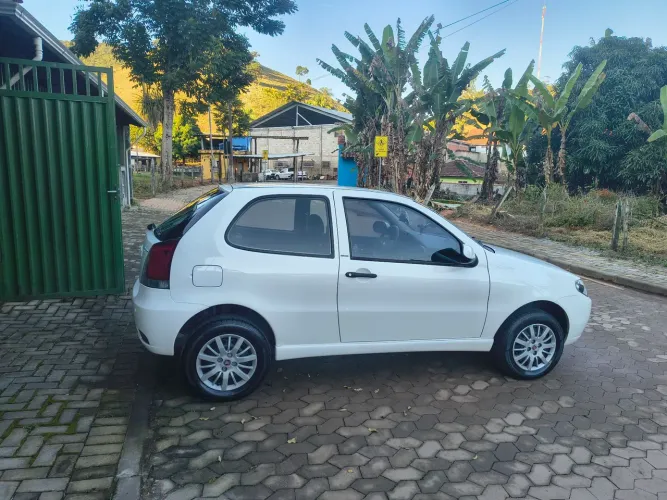 Fiat Palio 1.0 Economy Fire Flex 8V 2P 2014