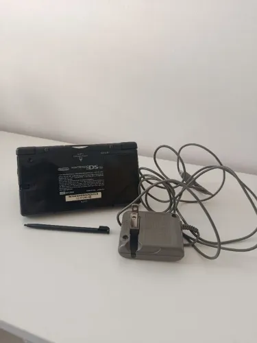 Nintendo DS Lite