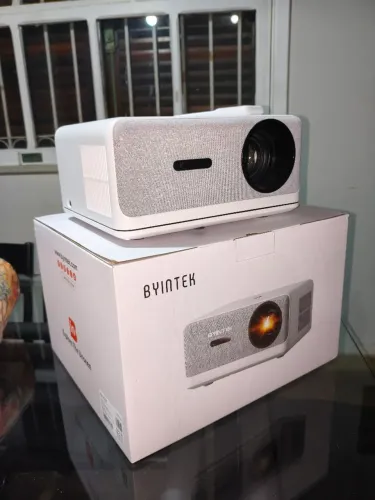 Projetor Byntek U14 - 1250 ANSI Lumens