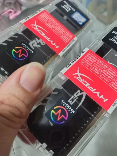 16GB KINGSTON RGB 3000
