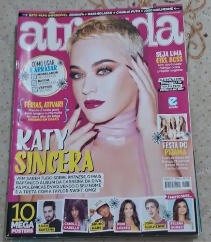 Katy Perry revista atrevida