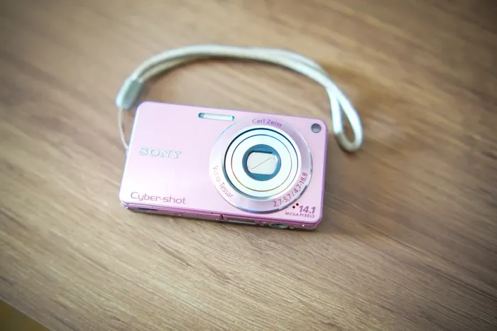 Câmera Cybershot Rosa W350