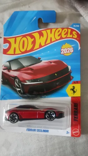 Hot Wheels Ferrari 12 cilimdri
