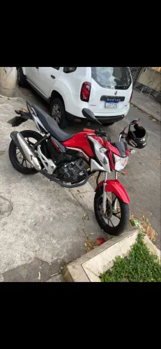 Vendo titan 160 , moto de passeio 26.000 rodados