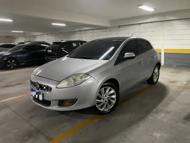 Fiat Bravo Absolute Dualogic 1.8 Flex 16V 5P 2014