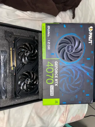 Placa de Vídeo Palit NVIDIA GeForce RTX 4070 Super Dual (12GB GDDR6X)