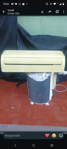 VENDO AR CONDICIONADO SEMI-NOVO