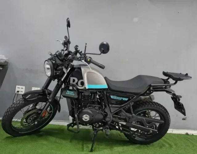 Royal Enfield - Himalayam Scram 411 Abs - Ano 2023.