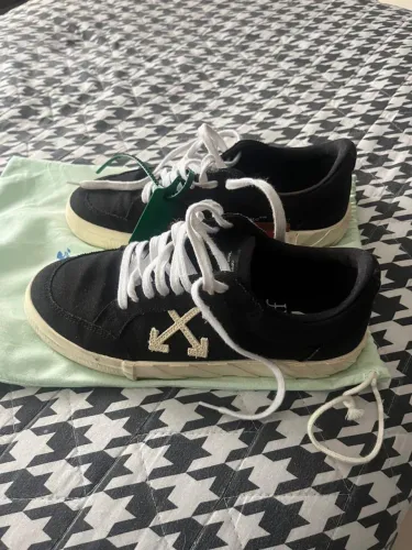 Sapato off white 