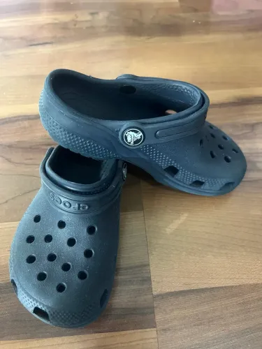 Crocs infantil (C11 - 24/25)