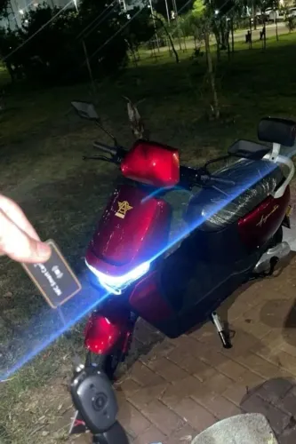 Vendo moto elétrica zerrrada