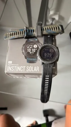 Garmin Instict Solar Surf