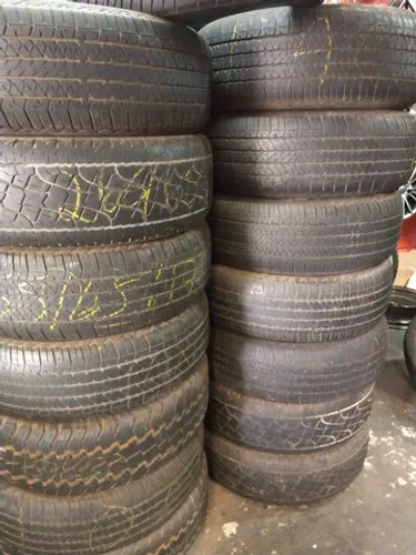 Pneu 255/65/17 usados