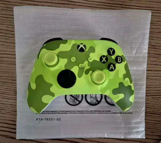 Promoção Controle Xbox Series S/X Yellow Camo Novo(PARCELO SEM JUROS)(ACEITO CREDISHOP)