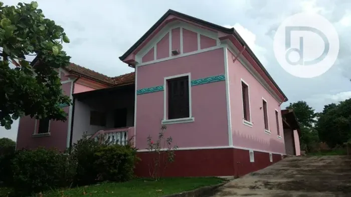 Chácara com 5 dormitórios à venda, 1676 m² por R$ 2.000.000,00 - Capivari - Louveira/SP