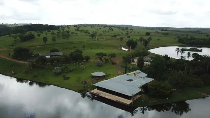 Fazenda em Bela vista de Goiás 407 alqueires 1 km do asfalto 160 milhões.