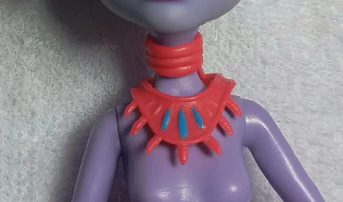 Colar Jane boolittle monster high 
