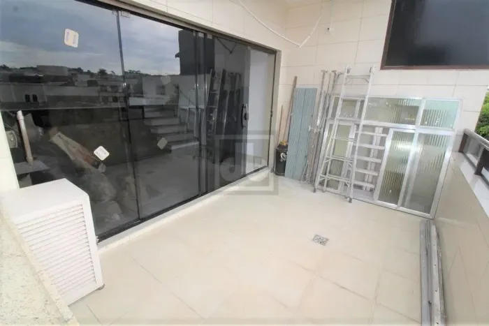 Ilha do Governador - Portuguesa - Casa Duplex - Condomínio Fechado - Infraestrutura - Vazi