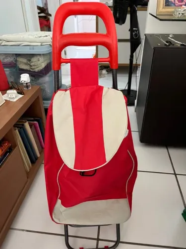 Carrinho de feira vermelho Novo
