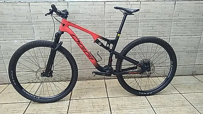 Oggi Cattura Full Suspension Carbon - Tam. L