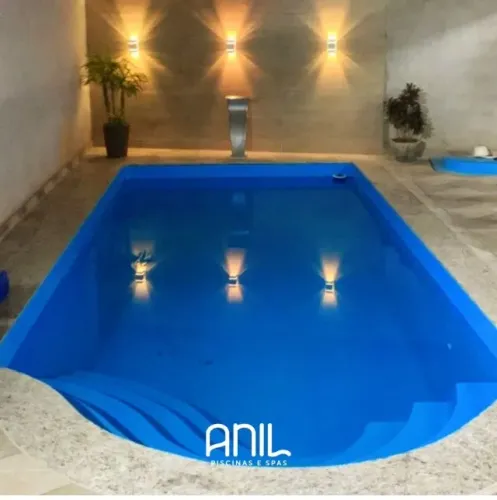 VI-piscina de fibra com escada