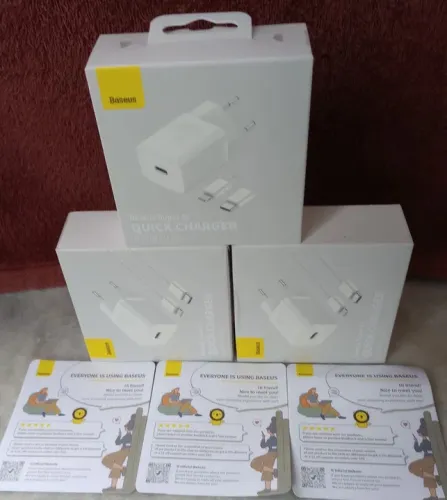 Carregador De IPhone 20w Turbo Branco