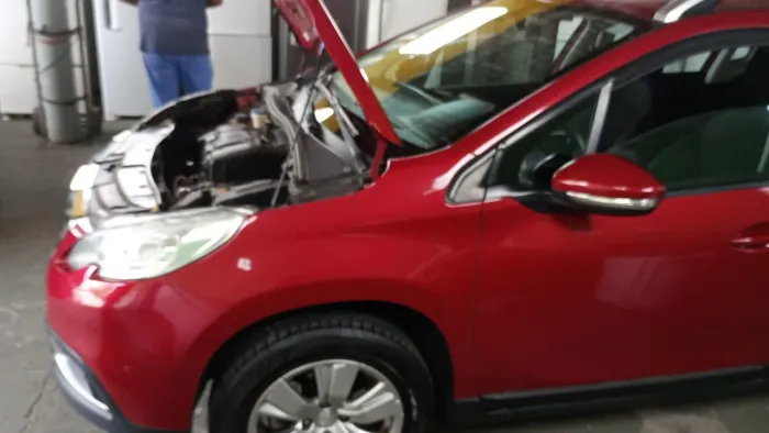 Assistência técnica ar condicionado pra carros