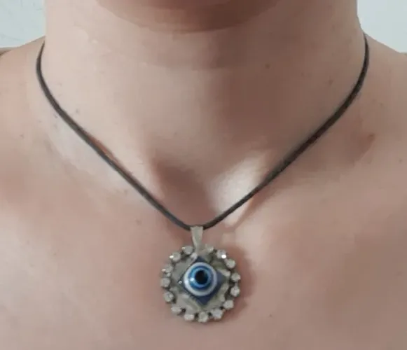 Pingente Olho Grego com gargantilha/cordão