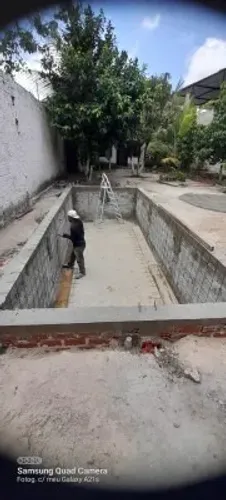 PEDREIRO