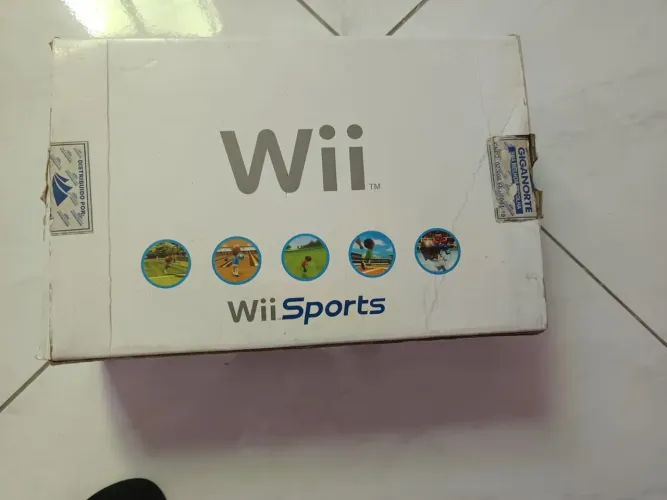 Nintendo Wii completo + Jogos e Acessórios 