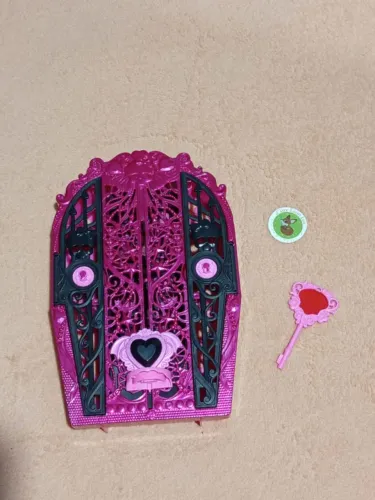 Armário Draculaura SS4 - Monster High