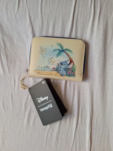 Carteira Stich loungefly Disney