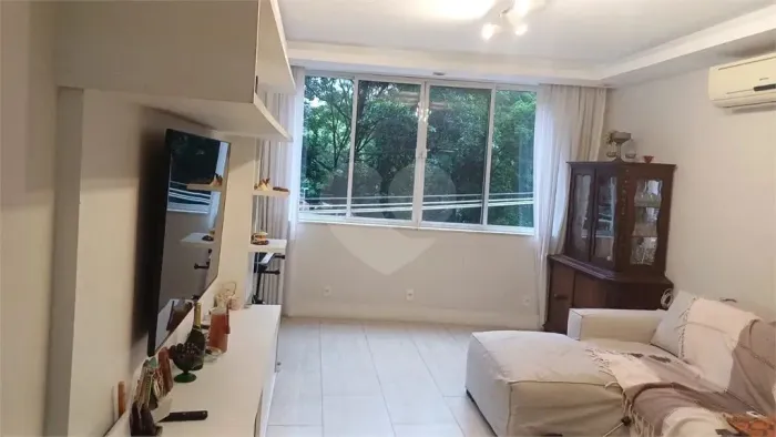Apartamento à venda com 3 quartos no condomínio Praça, Rio de Janeiro - RJ