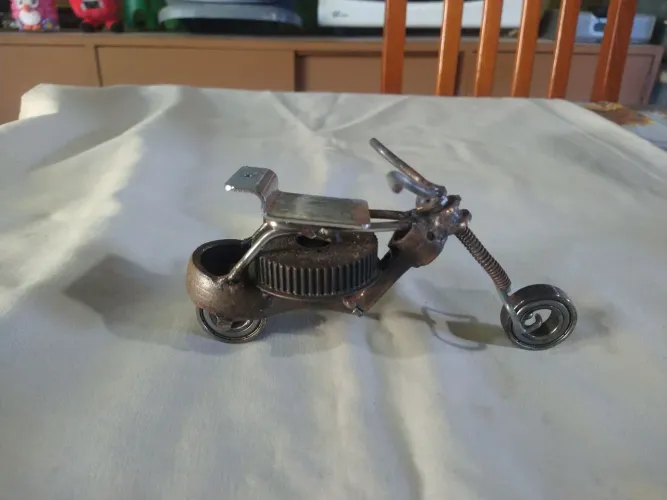 Moto em Metal Artesanal - Decoração Exclusiva