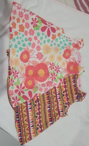 2 vestidos Lolli Funaro para gêmeas 
