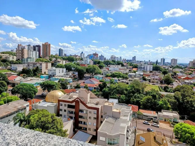 Apartamento em Rua Souza Naves - Centro - Cascavel/PR