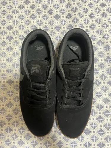 Nike Sb check solar camurça