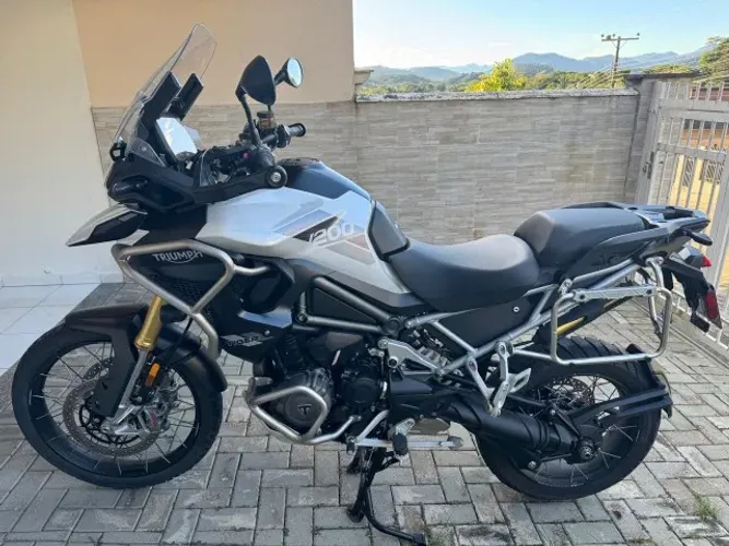 Tiger 1200 Rally-Pró