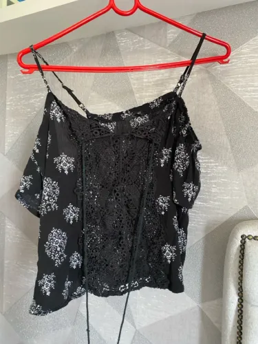 Lote com 5 blusas lindas