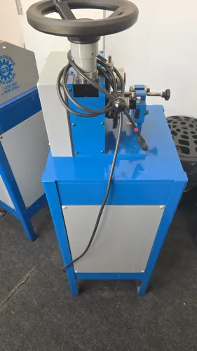 Torno Formatadeira G3 , alianças e Braceletes de ouro e prata 