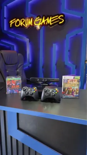 XBox 360 com 2 controles e kinect