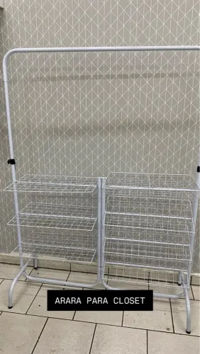Arara de chão - closet
