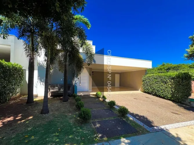 Condomínio Quinta das Tipuanas - Residência com piscina no Cond. Quinta das Tipuanas
