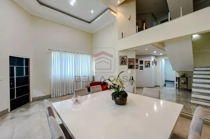 Casa à venda com 500m², 5 quartos e 8 vagas
