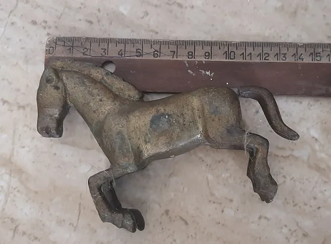 Cavalo de bronze