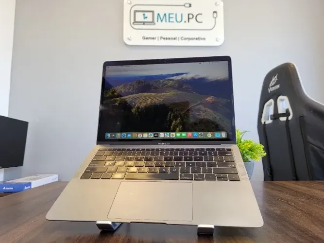 Outlet | Apple MacBook Air 2019 | Core i5 | Dual Core | 256GB SSD | 8GB LP-DDR3 | 13.3